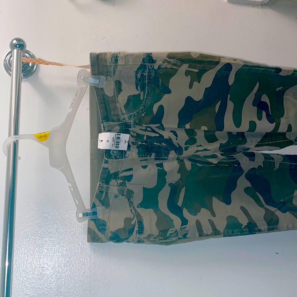 Carmar Camo Jeans Size 27 Womens